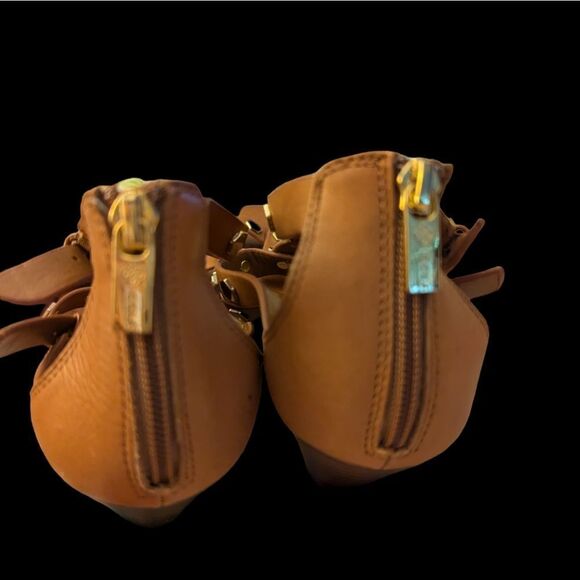 Isola‎ women's brown leather gladiator sandals size 8 - Picture 2 of 9